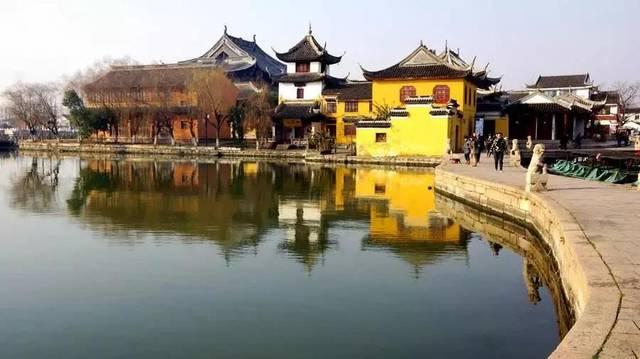 逃离复古建筑